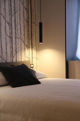 St Peter Suites Boutique Music Guesthouse - Tap to explore photos