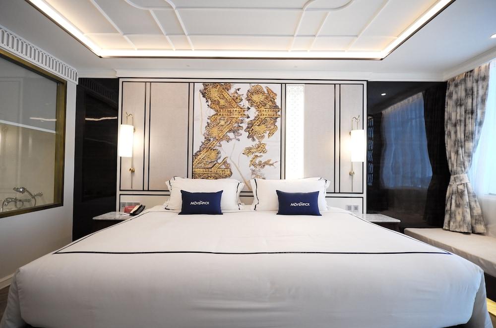 Movenpick Hotel Myth Patong Room Type - Deluxe Room Pool View - King Bed