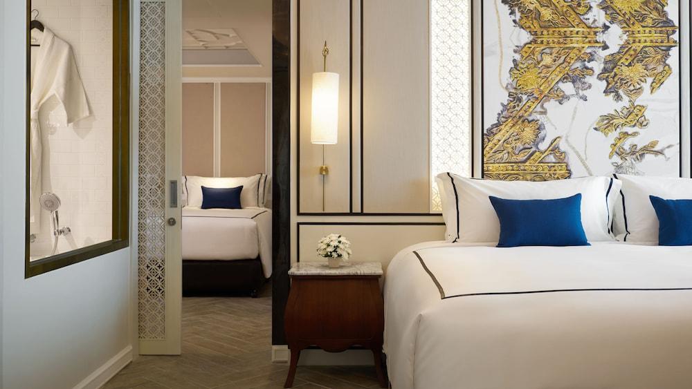 Movenpick Hotel Myth Patong Room Type - Family Suite, 1 King Bed and 2 Single Beds