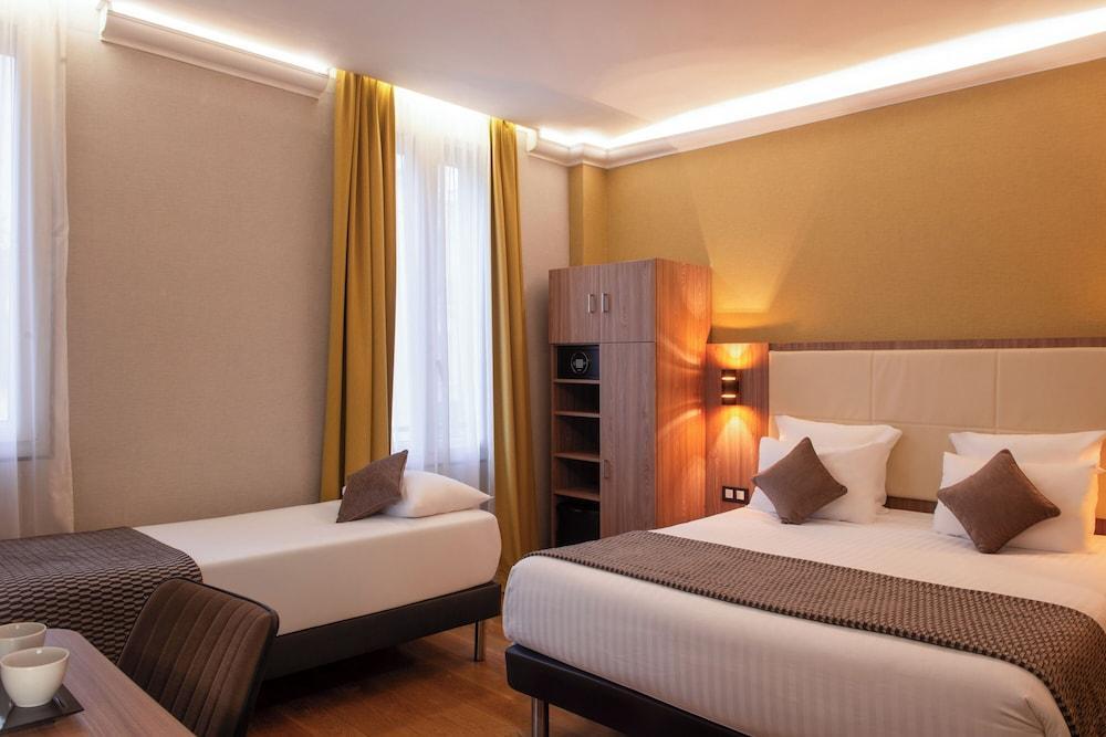 Hôtel Cactus Room Type - Standard Triple Room Hôtel Cactus Room Type - Standard Triple Room