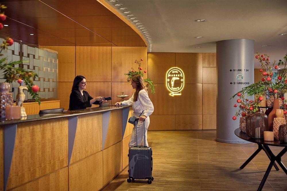 Van der Valk Hotel Paris CDG Airport