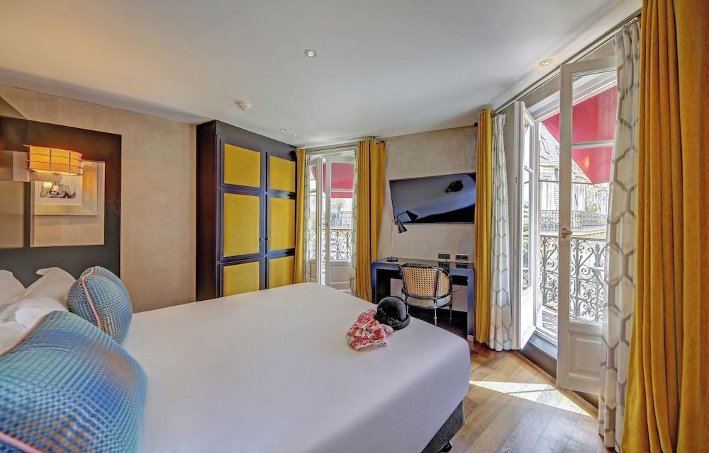 Chalgrin Boutique Hotel Room Type - Deluxe Room