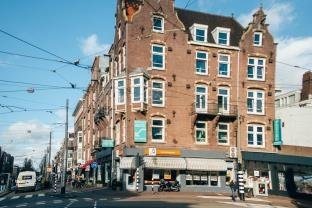Princess Hostel Amsterdam - Tap to explore photos