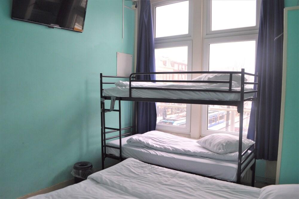 Princess Hostel Amsterdam Room Type - Shared Dormitory, Mixed Dorm, Shared Bathroom (1 bed in 4 person dorm) Princess Hostel Amsterdam Room Type - Shared Dormitory, Mixed Dorm, Shared Bathroom (1 bed in 4 person dorm)