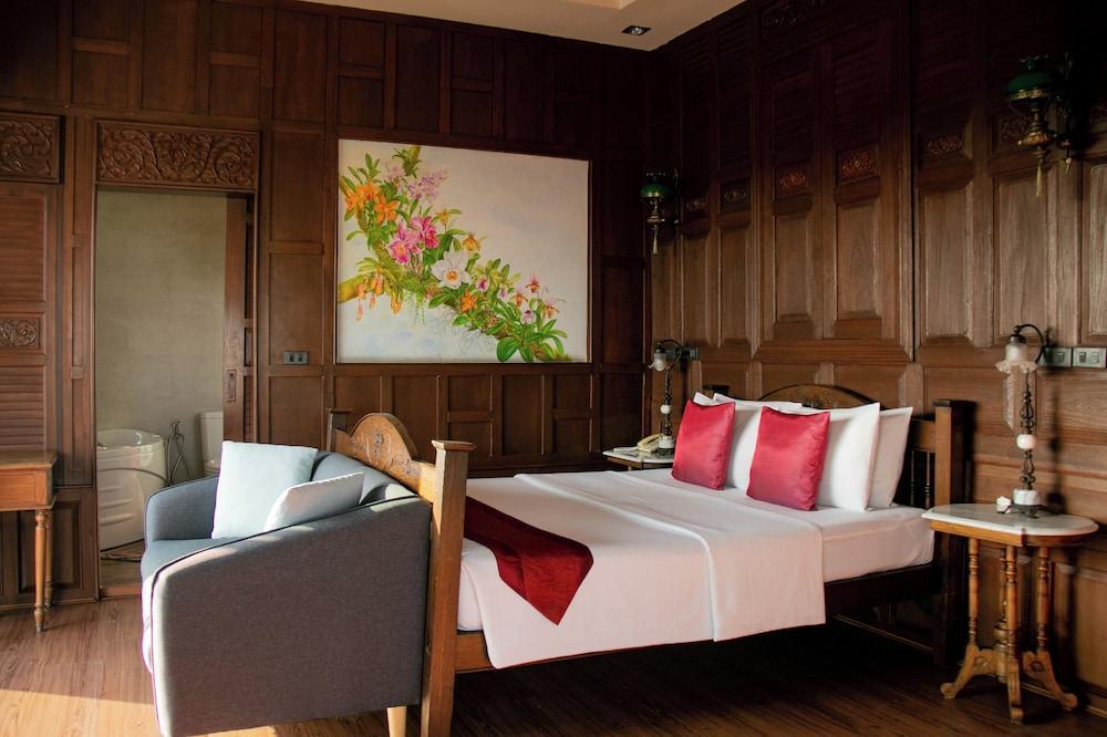 Lamphu Tree House Boutique Hotel Room Type - Lamphu Tree Suite (Main Building)