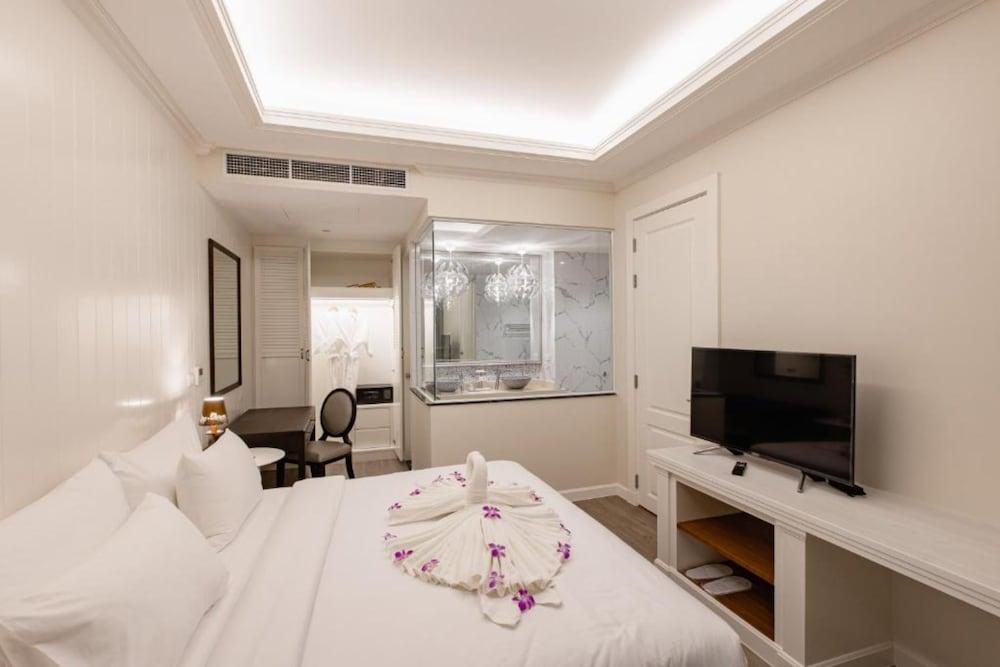 Siam Tharadol Room Type - Suite, 2 Bedrooms