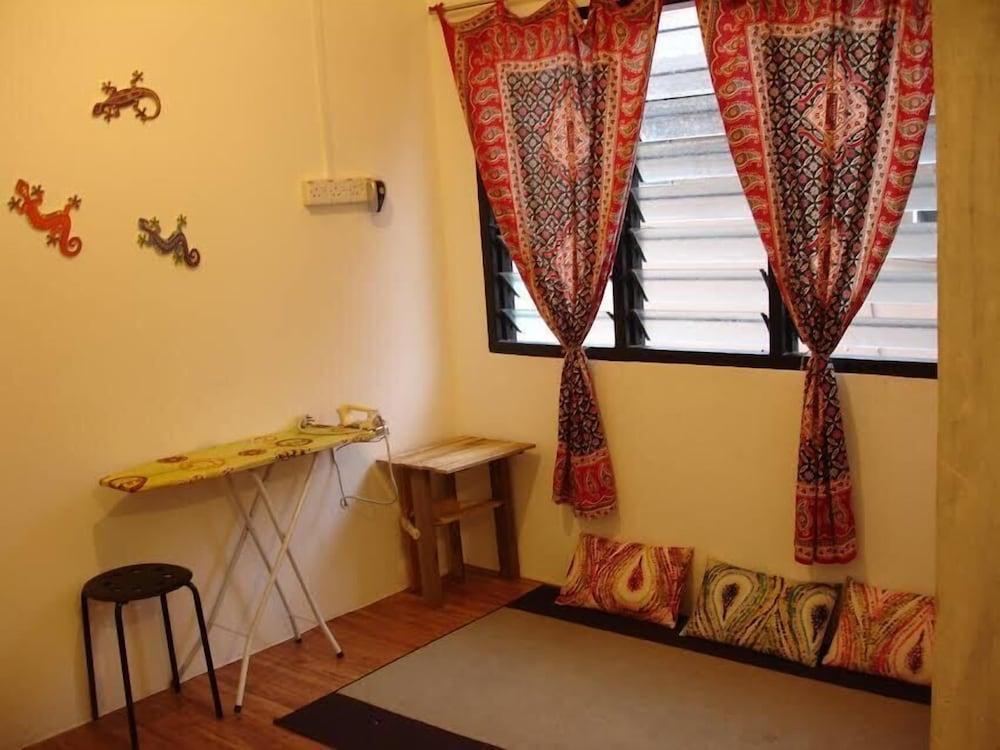 The Bodhi Lodge - Hostel Room Type - Single Room