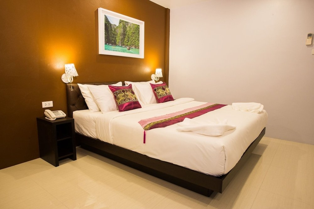Pongsakorn Boutique Resort - Tap to explore photos