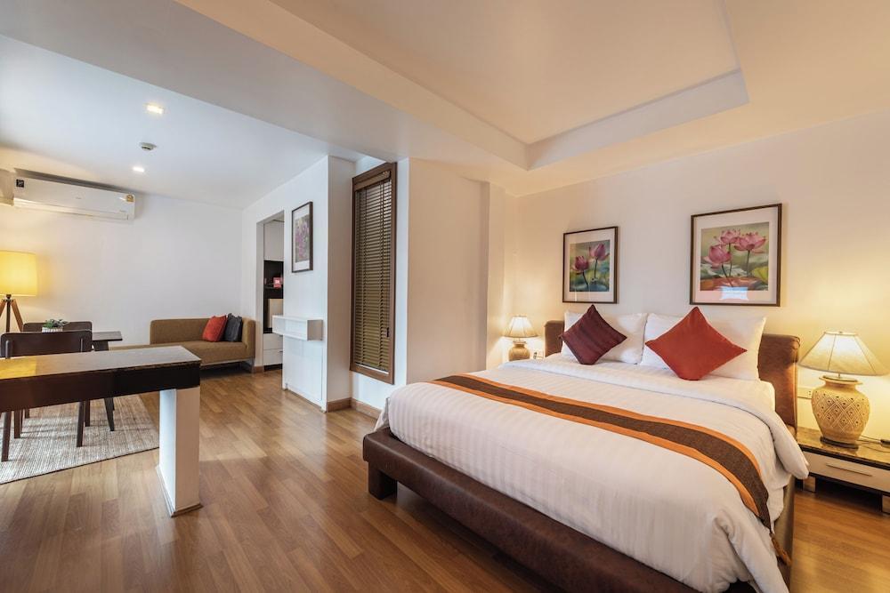 The Bedrooms Boutique Hotel Room Type - Executive Room, Corner