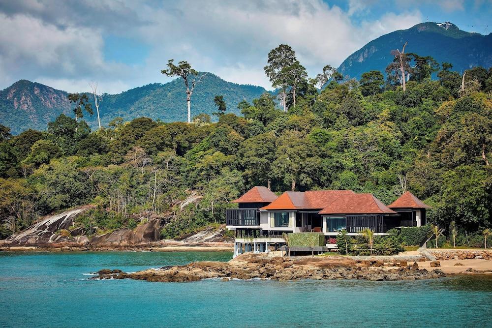 The Ritz-Carlton, Langkawi Room Type - Villa, 3 Bedrooms, Oceanfront