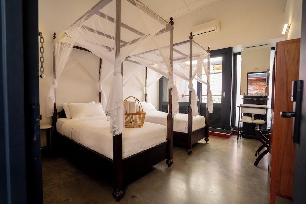Tian Jing Hotel Room Type - Signature Twin Room, 2 Twin Beds, Courtyard View Tian Jing Hotel Room Type - Signature Twin Room, 2 Twin Beds, Courtyard View