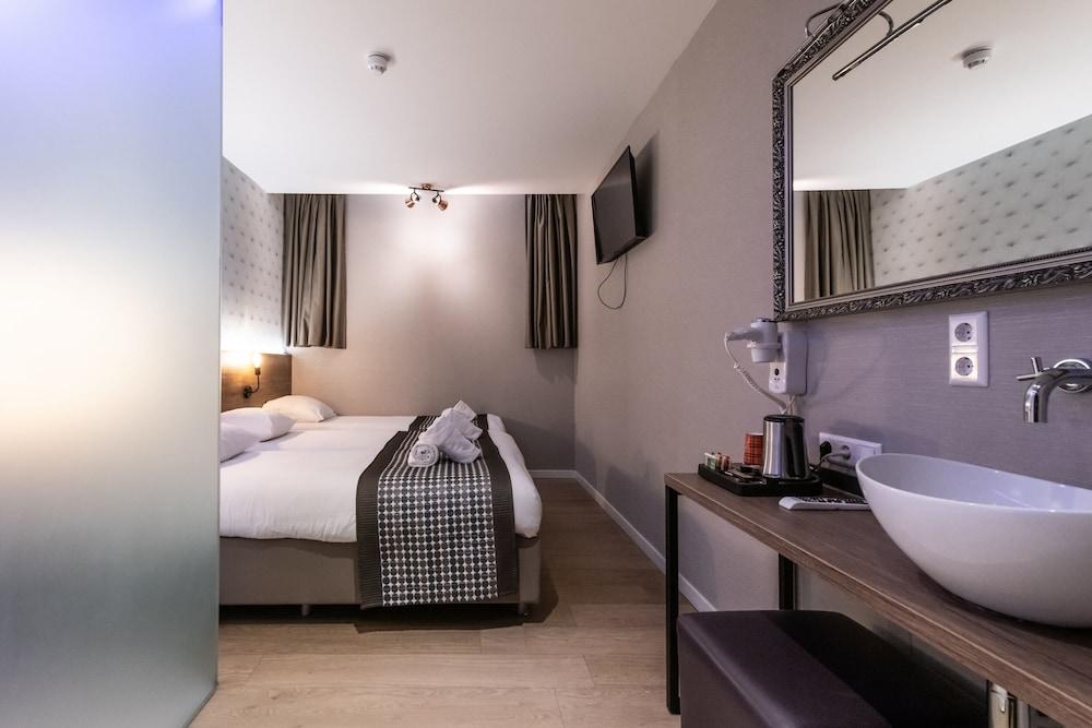 Melrose Hotel Room Type - Souterrain Triple Room