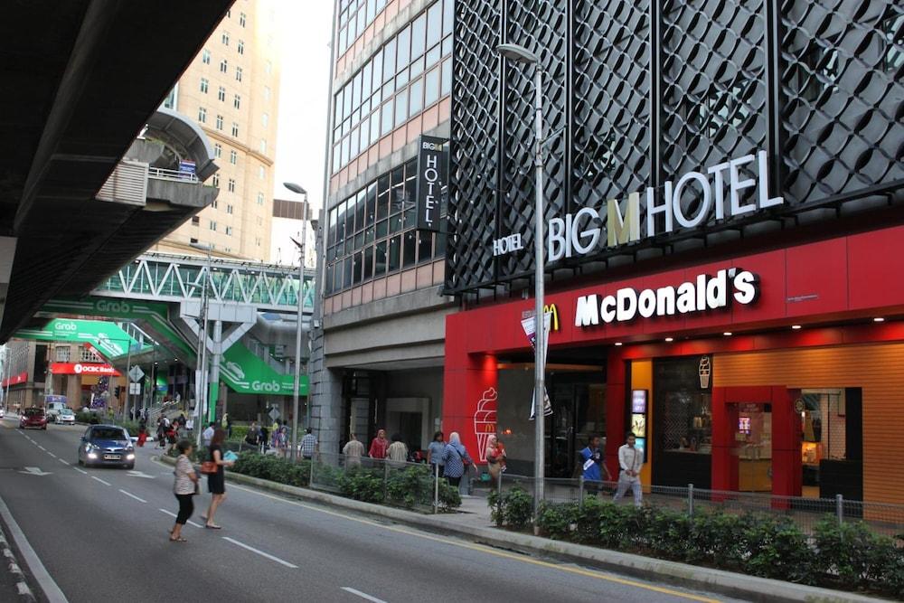 BIG M Hotel - Tap to explore photos