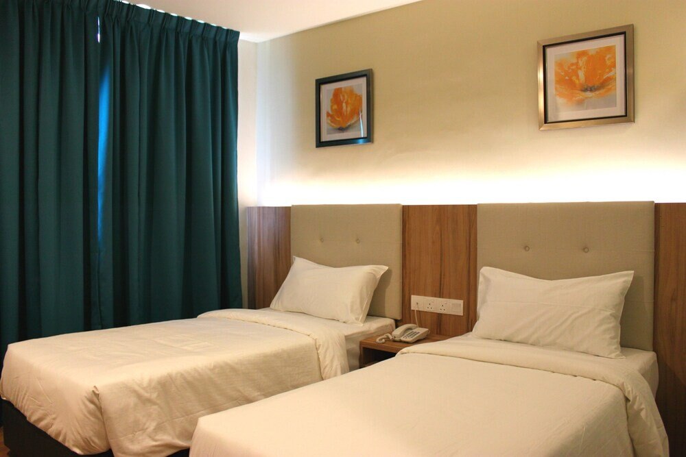 BIG M Hotel Room Type - Superior Twin