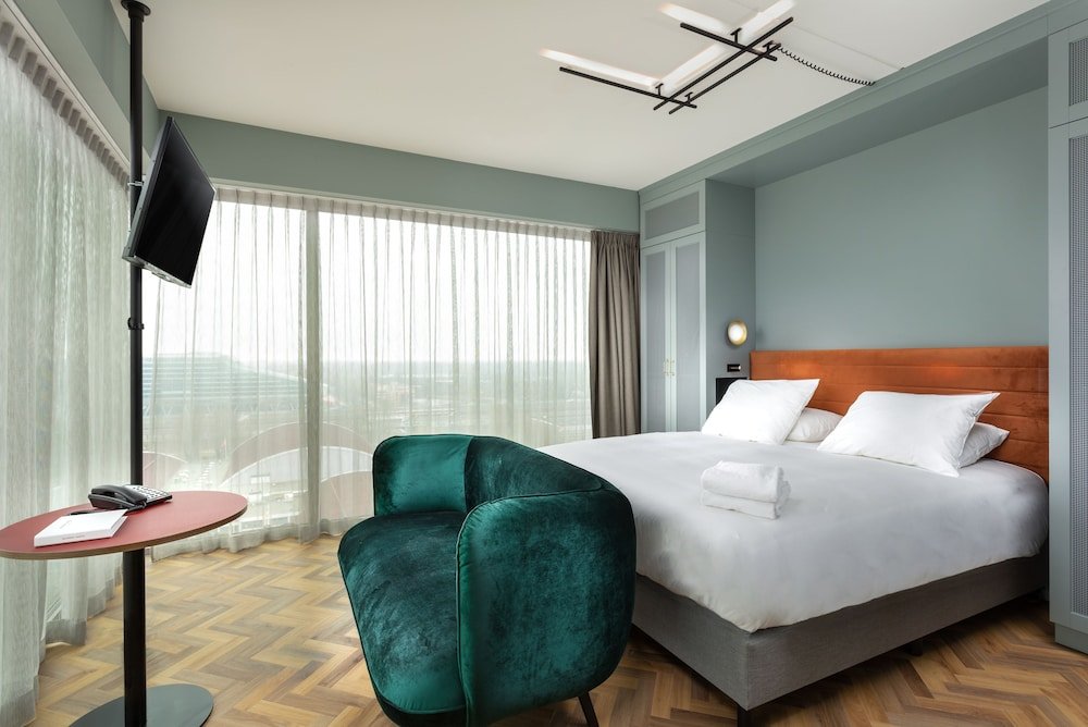 Olympic Hotel Amsterdam - Tap to explore photos