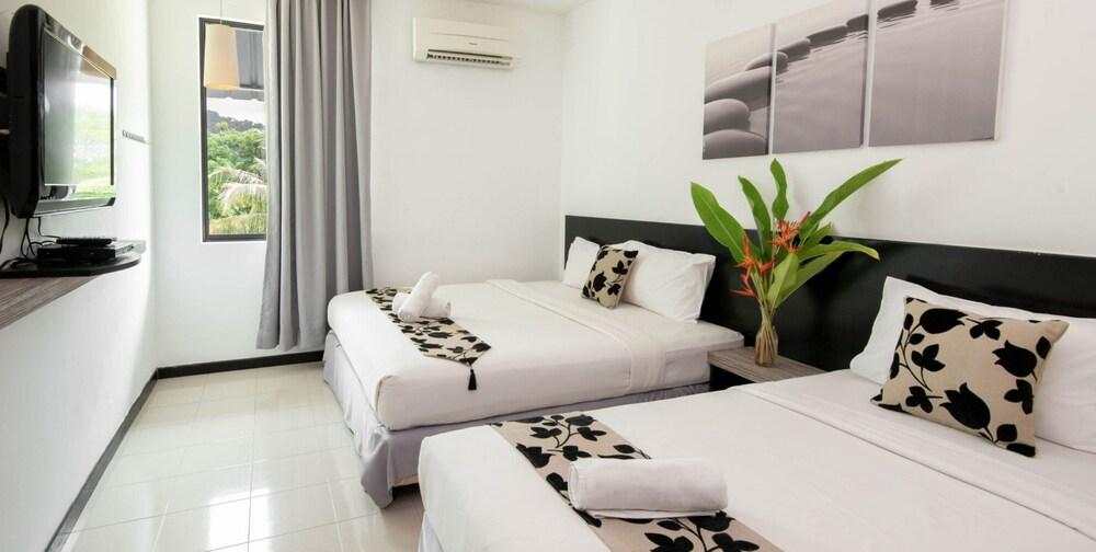 Riverra Inn Langkawi Room Type - Superior Triple Room