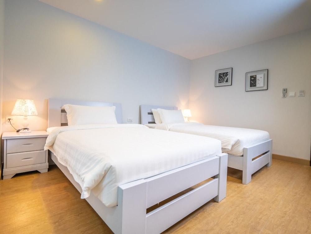 The Kinn Room Type - Deluxe Twin Room