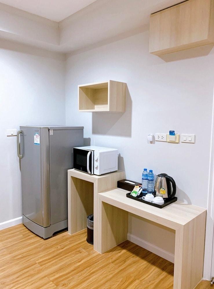 Miloft Sathorn hotel Room Type - Executive Suite