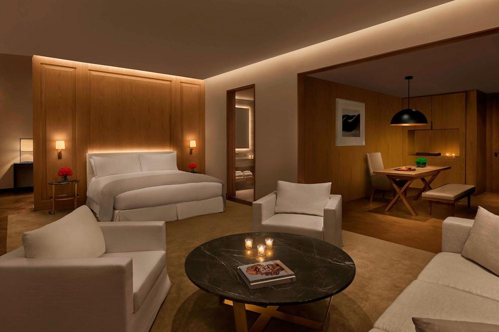 The Abu Dhabi Edition Room Type - Suite, 1 King Bed, Balcony