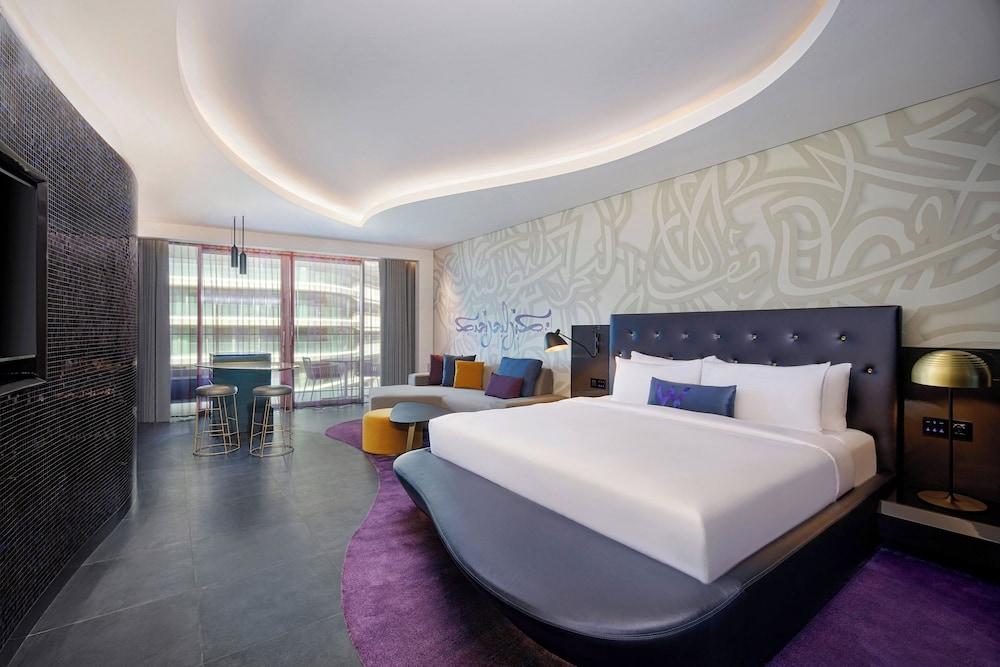 W Dubai - The Palm Room Type - Wonderful Room, 1 King, Garden View, Balcony