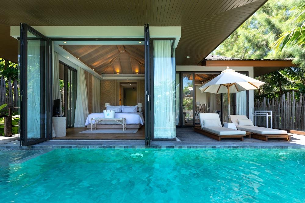 Cape Fahn Hotel – Private Islands Samui Room Type - Deluxe Pool Villa
