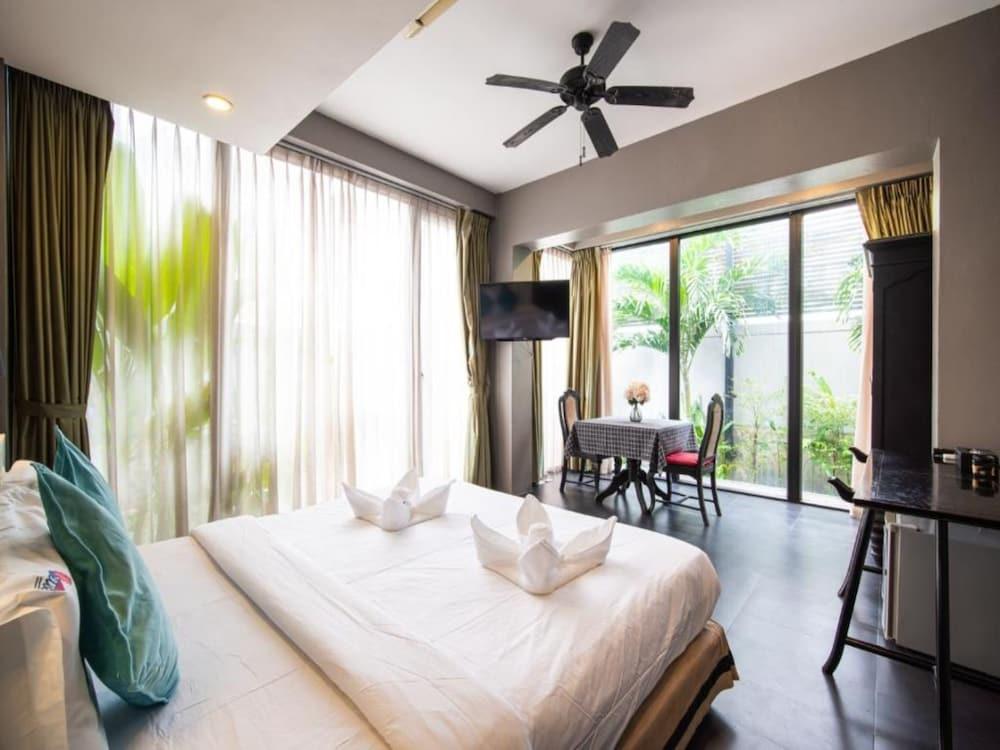 See Sea Villa Phuket (SHA+) - Tap to explore photos