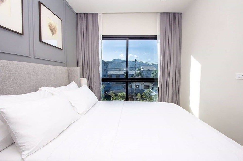 Dlux Condominium Room Type - Two Bedrooms
