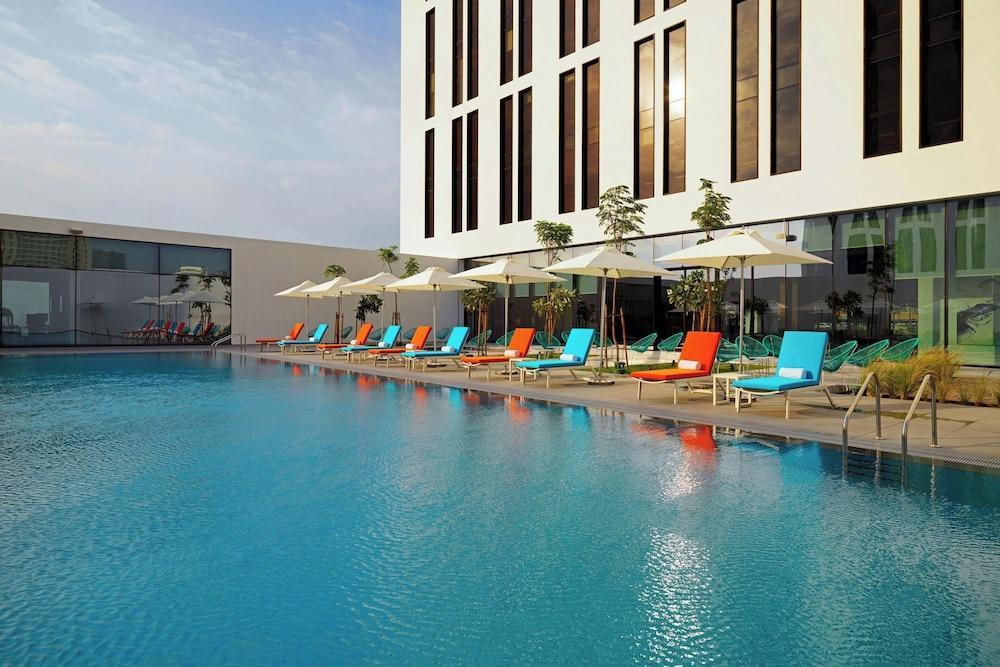 Aloft by Marriott Me'aisam, Dubai - Tap to explore photos