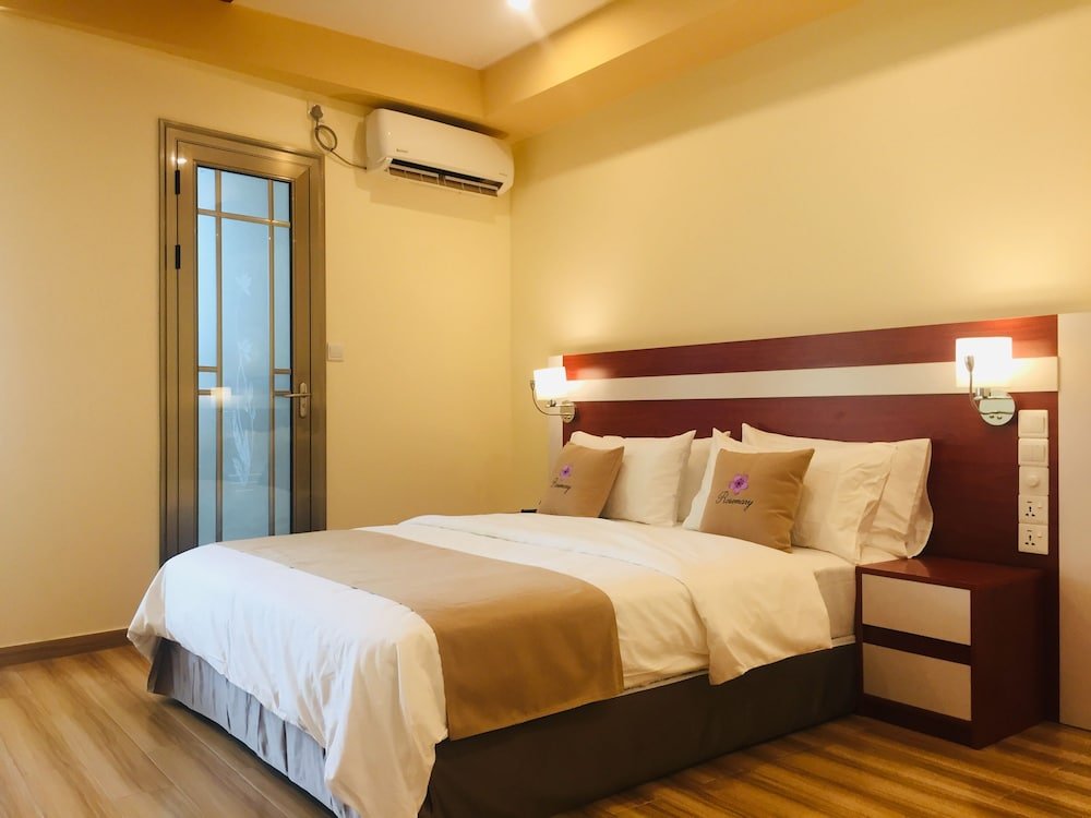 Rosemary Boutique Room Type - Deluxe Double Room