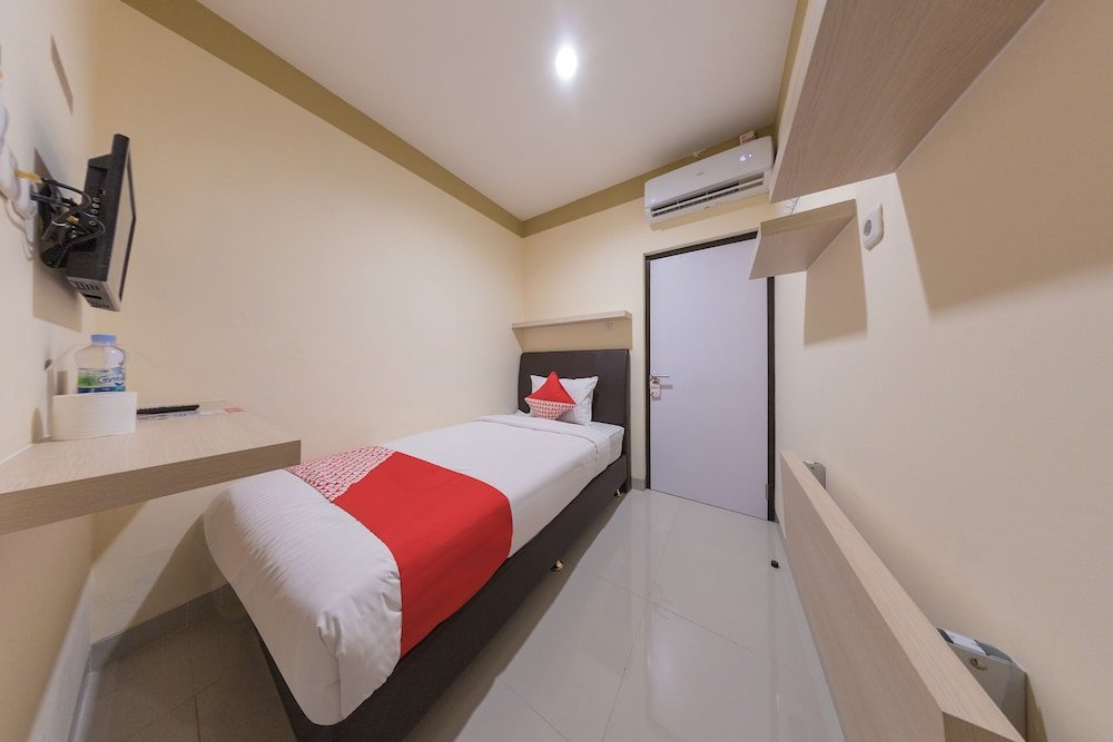 Hotel O Balcon Biru Room Type - Indonesia Standard Double