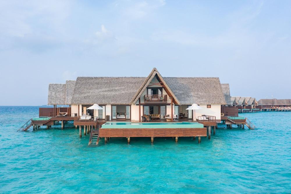 Heritance Aarah Room Type - Ocean Residence with Infinity Lap Pool Heritance Aarah Room Type - Ocean Residence with Infinity Lap Pool