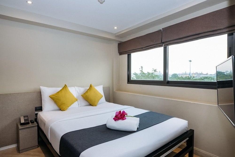Lucky House Khaosan Room Type - Superior Queen with window