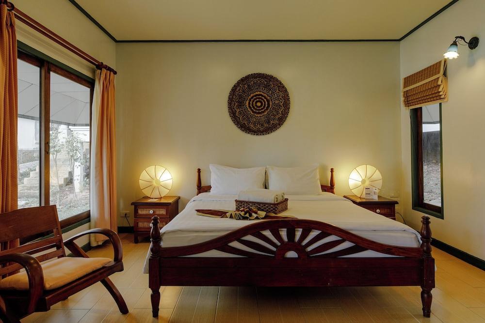 The Bay Samui Room Type - Deluxe Villa
