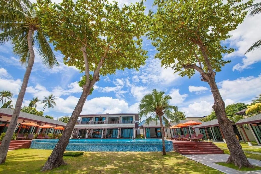 Samui Mermaid Resort - Tap to explore photos