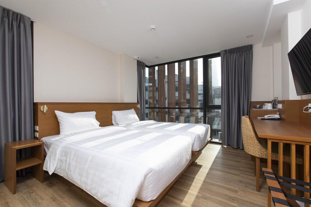 Sukhon Hotel Room Type - Deluxe Room, Non Smoking, City View Sukhon Hotel Room Type - Deluxe Room, Non Smoking, City View