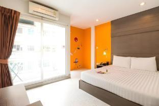 The Fifth Residence Hotel - Tap to explore photos