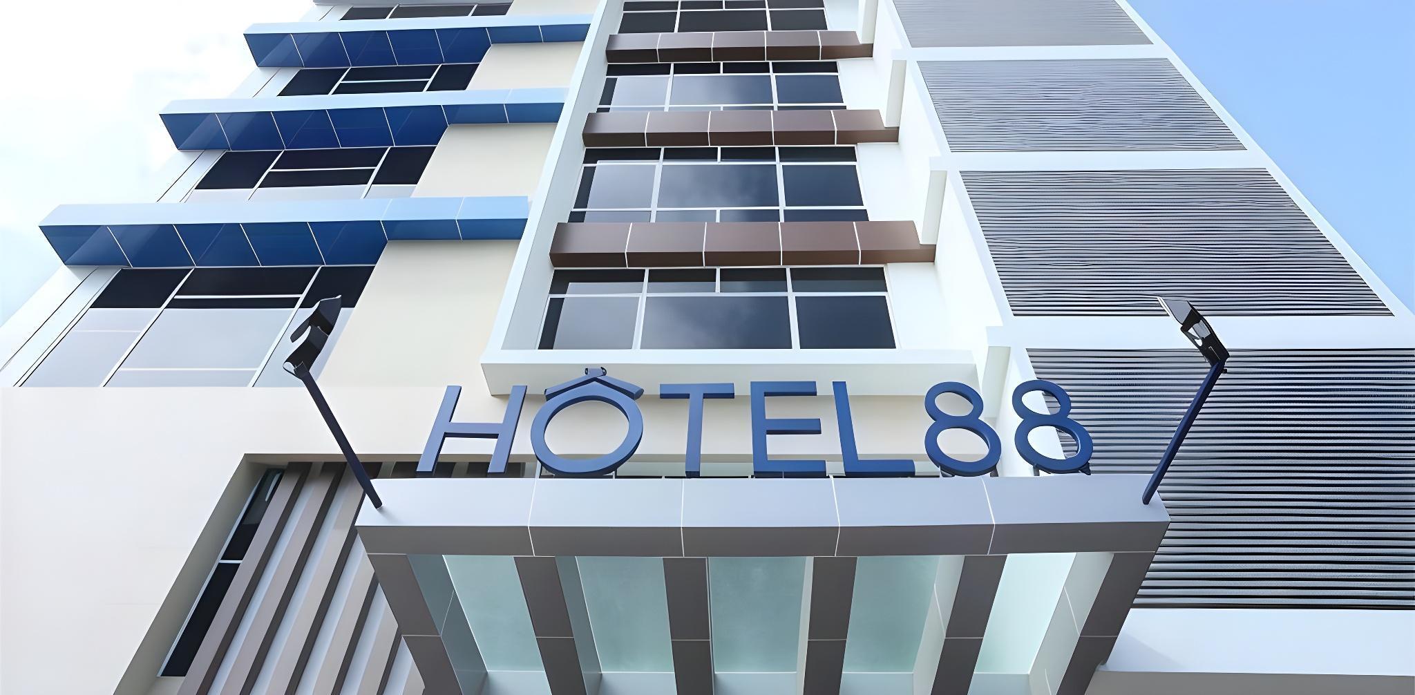 Hotel 88 Mangga Besar VIII by WH - Tap to explore photos