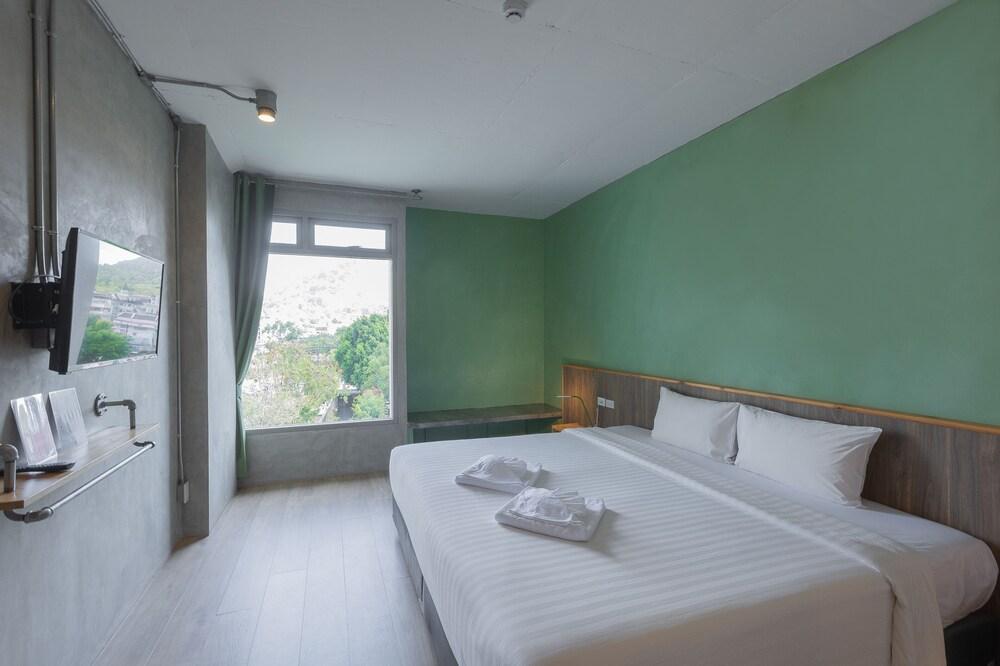 EcoLoft Hotel Room Type - Deluxe Double Room