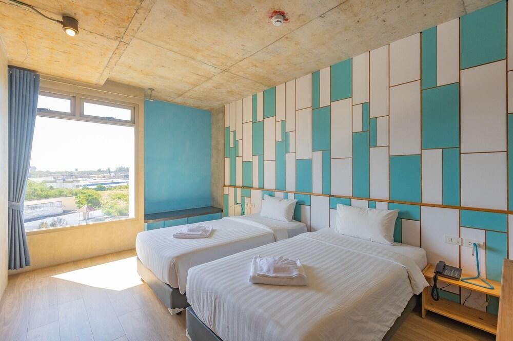 EcoLoft Hotel Room Type - Deluxe Twin Room