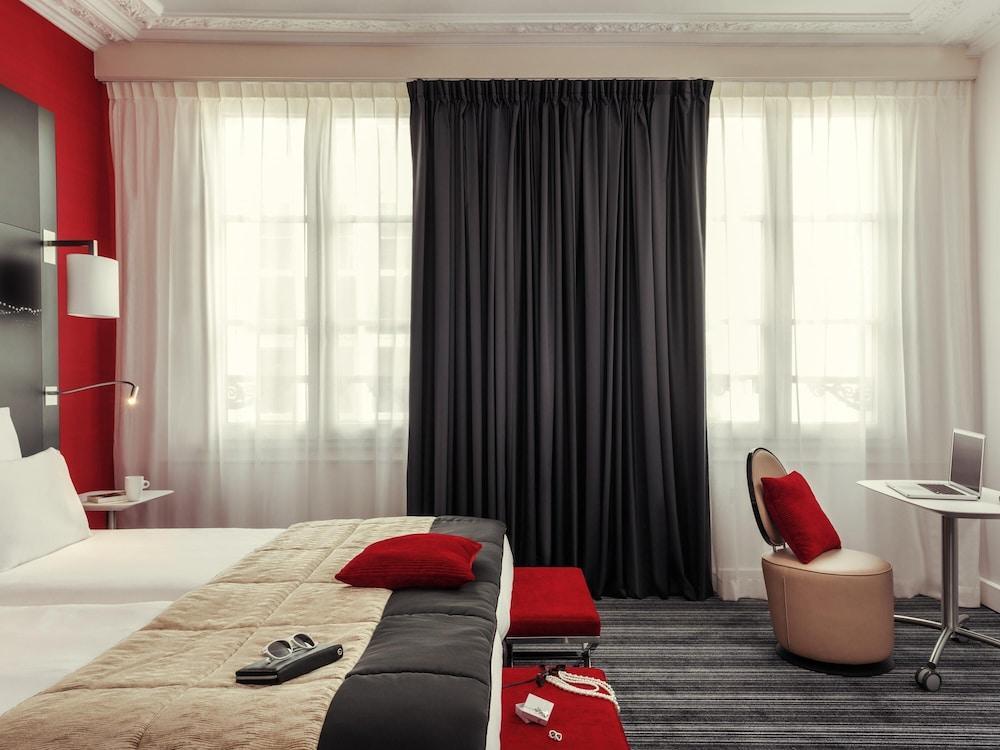 Mercure Paris Opera Louvre Room Type - Superior Twin Room, 2 Twin Beds