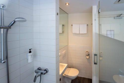 easyHotel Amsterdam City Centre South Room Type - Small Double Room