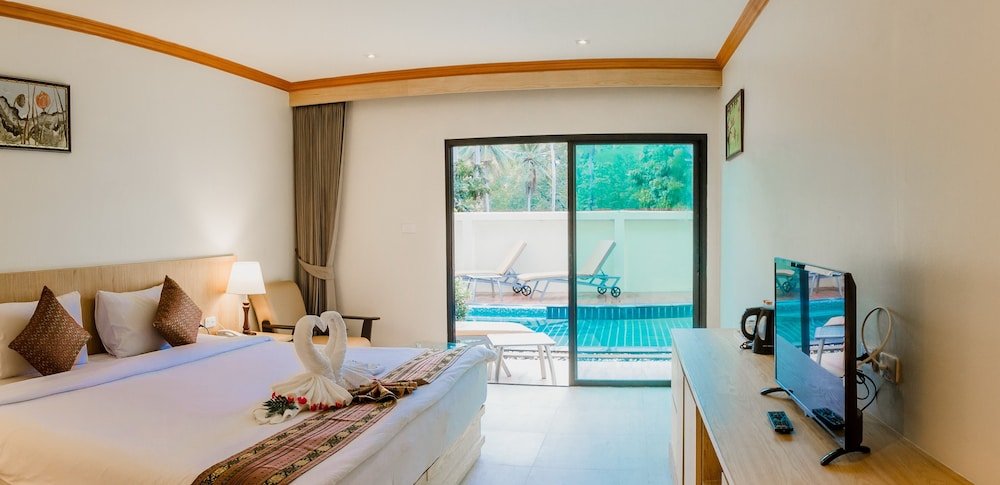 Airport Beach Hotel Phuket Room Type - Superior Pool Access - Double Airport Beach Hotel Phuket Room Type - Superior Pool Access - Double