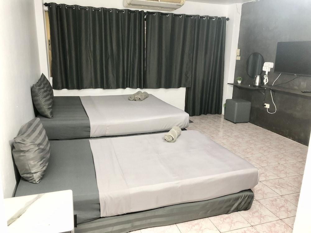 Benjamin Resort Room Type - Superior Triple Room