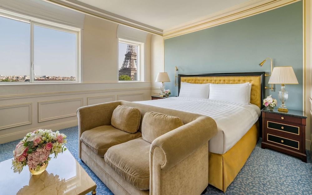 Shangri-la Hotel Room Type - Terrace Eiffel view room king bed Shangri-la Hotel Room Type - Terrace Eiffel view room king bed