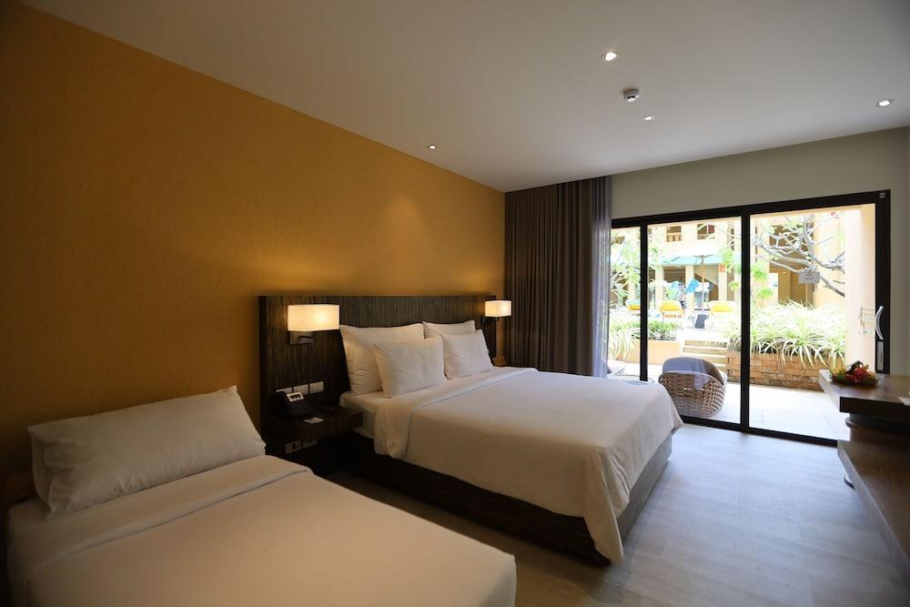 Pamookkoo Resort Room Type - Deluxe Room (Premier Pool)