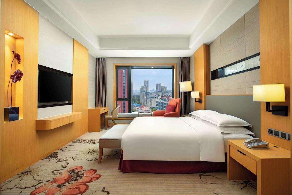 Wyndham Shanghai Nanxiang Room Type - Executive Suite