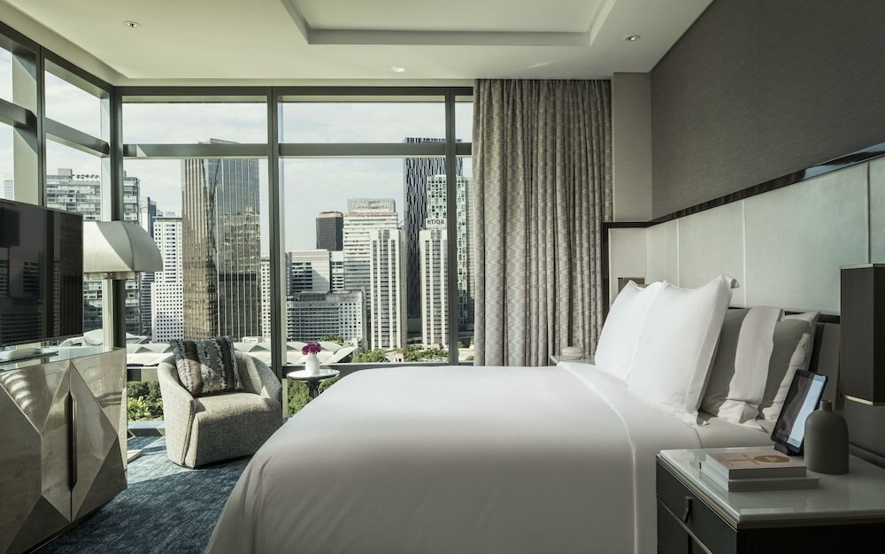 Four Seasons Hotel Kuala Lumpur Room Type - Suite, Park View