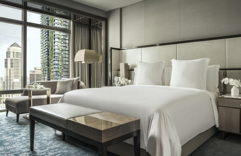 Four Seasons Hotel Kuala Lumpur - Tap to explore photos