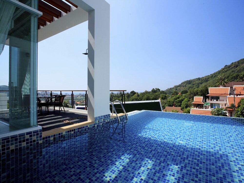 Kata Sea View Villas Room Type - Three Bedroom Modern Style Villa with Private Pool