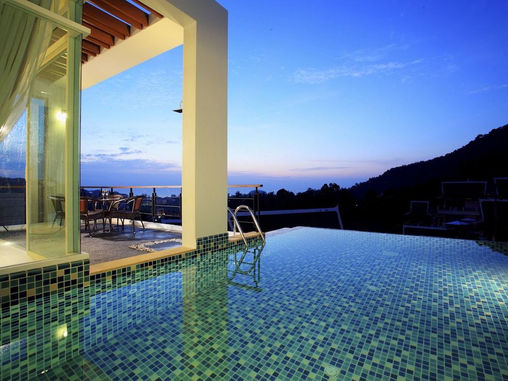 Kata Sea View Villas Room Type - Four Bedroom Modern Style Villa with Private Pool Kata Sea View Villas Room Type - Four Bedroom Modern Style Villa with Private Pool
